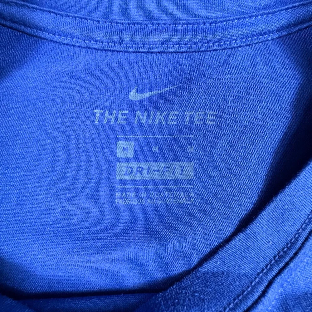 Nike Buffalo Bills Mens Medium Blue Dri-FIT Short Sleeve Graphic T-Shirt NFL